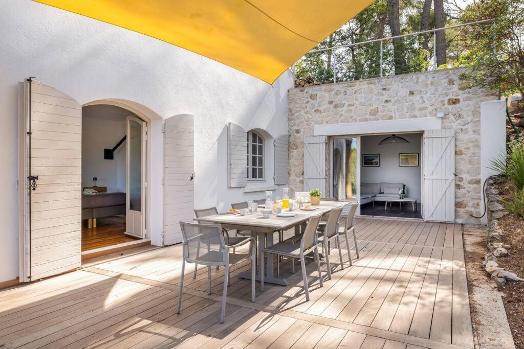 Villa La Pinede Aix-en-Provence Exterior photo